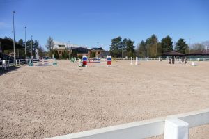 Конно-спортивный клуб Дерби 14 Конно-спортивный клуб Дерби 14